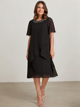 A-line Scoop Knee-Length Chiffon Mother of the Bride Dress With Beading Sequins